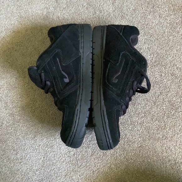 Vans Suede Classic Old School Skater Shoes black size 7.5 - Picture 2 of 7